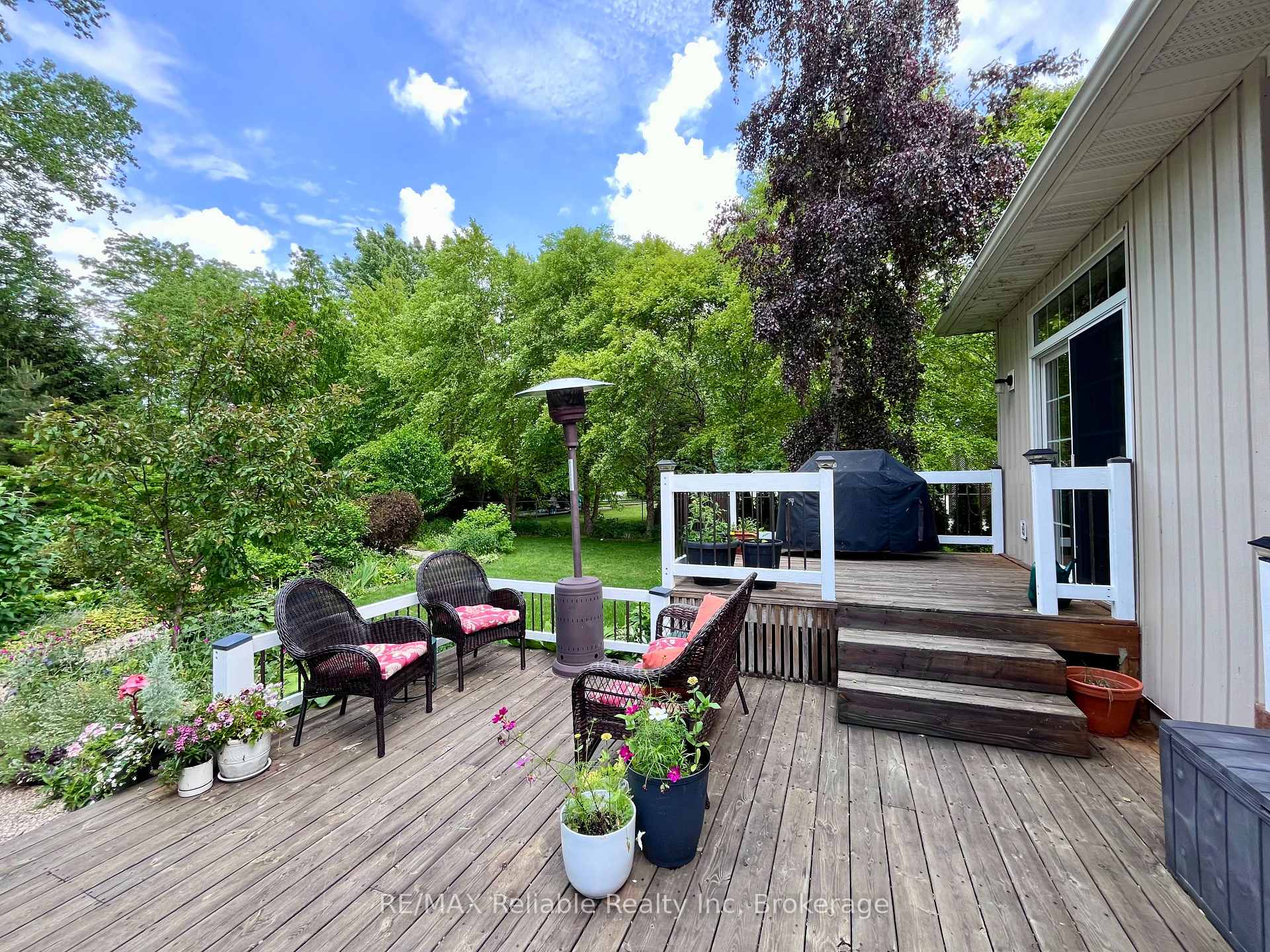Photo 36 of 11 Ducharme Crescent, Bluewater, Bayfield — HOMEH