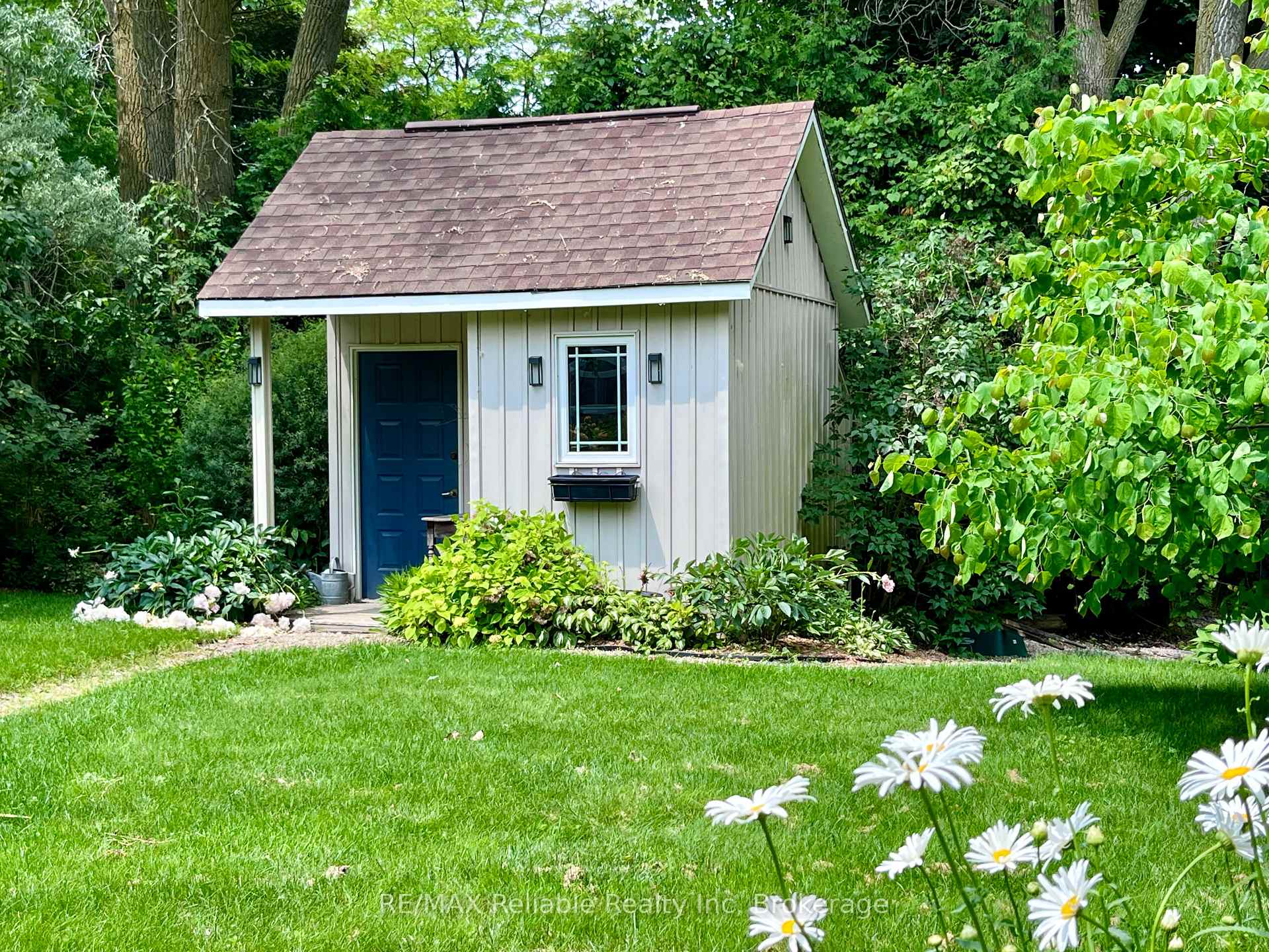 Photo 43 of 11 Ducharme Crescent, Bluewater, Bayfield — HOMEH