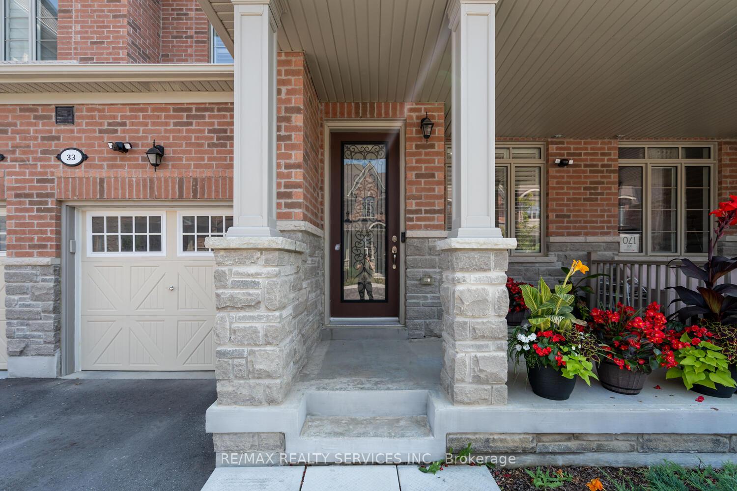 Photo 3 of 33 Hickling Lane, Ajax, Northwest Ajax — HOMEH