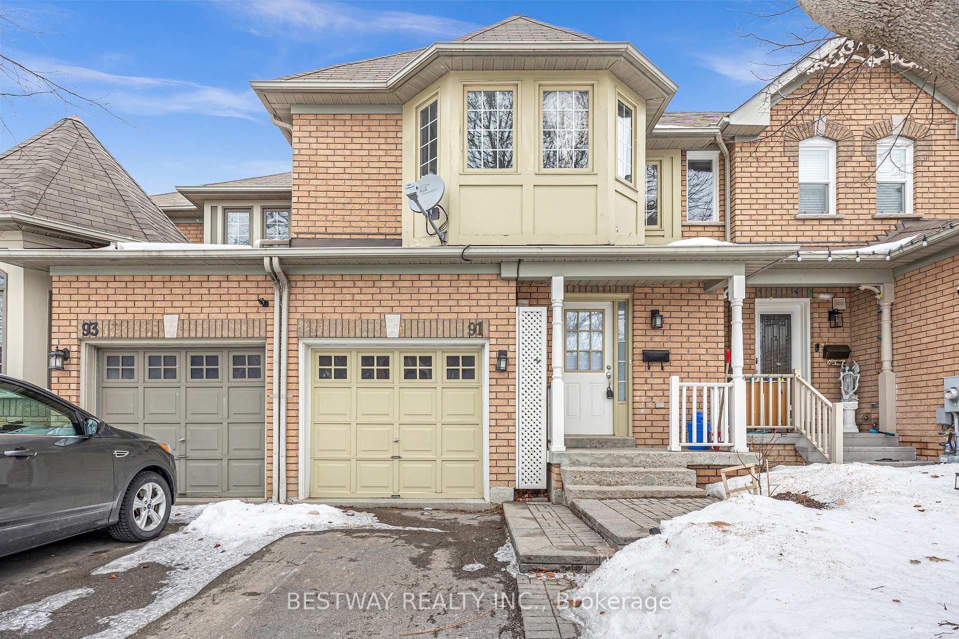Photo 1 of 91 Zachary Place, Whitby, Brooklin — HOMEH