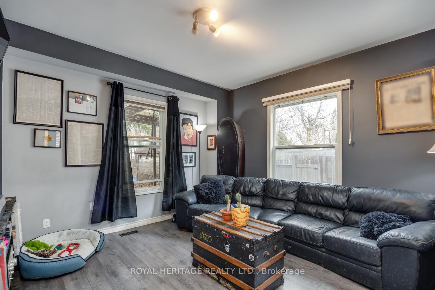 Photo 7 of 137 Elgin Street E, Oshawa, O'Neill — HOMEH
