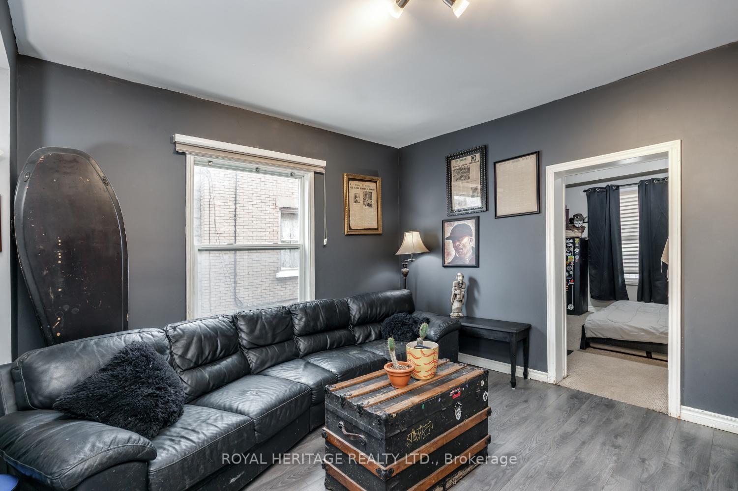 Photo 8 of 137 Elgin Street E, Oshawa, O'Neill — HOMEH
