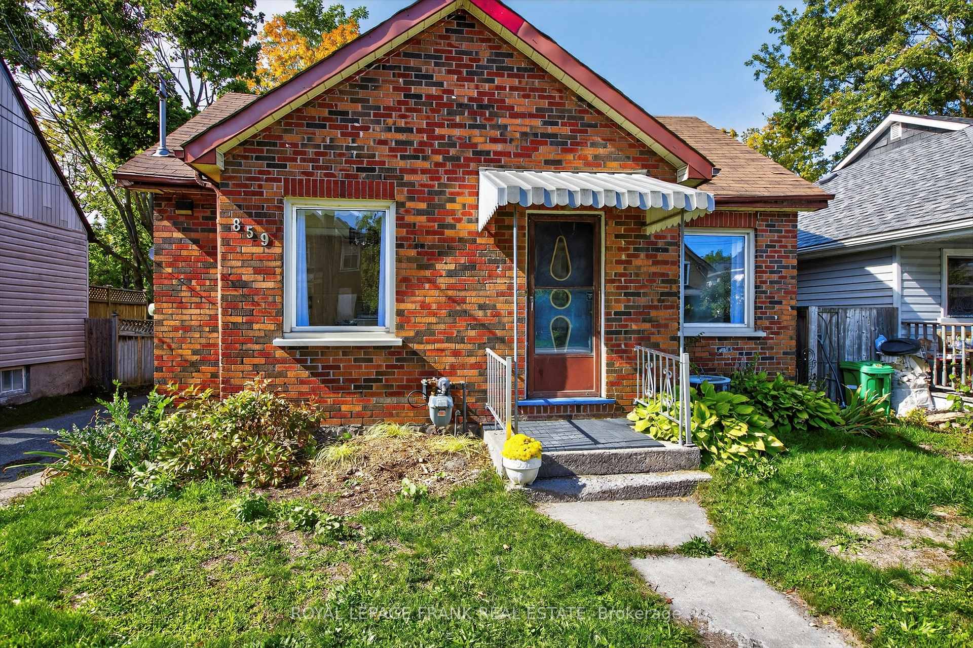 Photo 1 of 859 George Street N, Peterborough, Northcrest Ward 5 — HOMEH