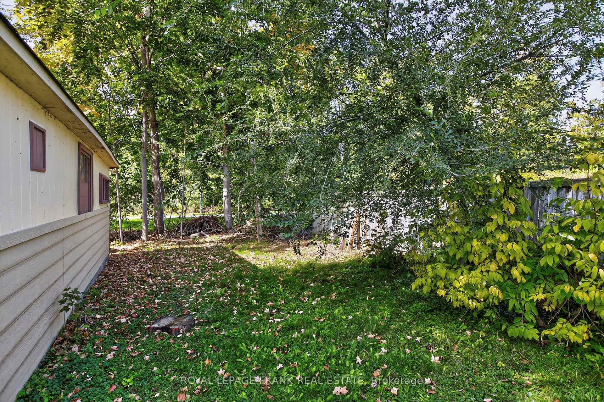 Photo 28 of 859 George Street N, Peterborough, Northcrest Ward 5 — HOMEH