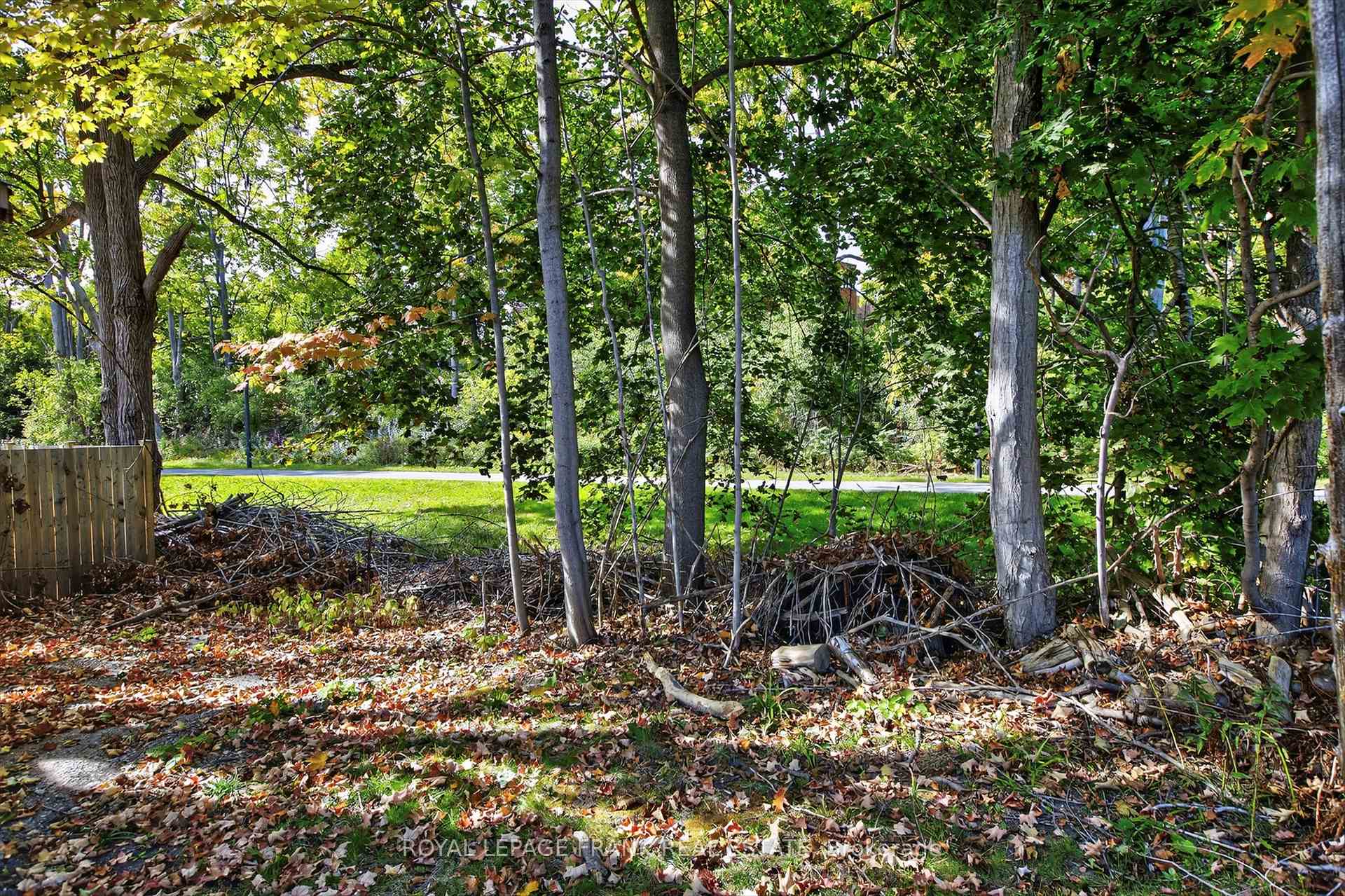 Photo 29 of 859 George Street N, Peterborough, Northcrest Ward 5 — HOMEH