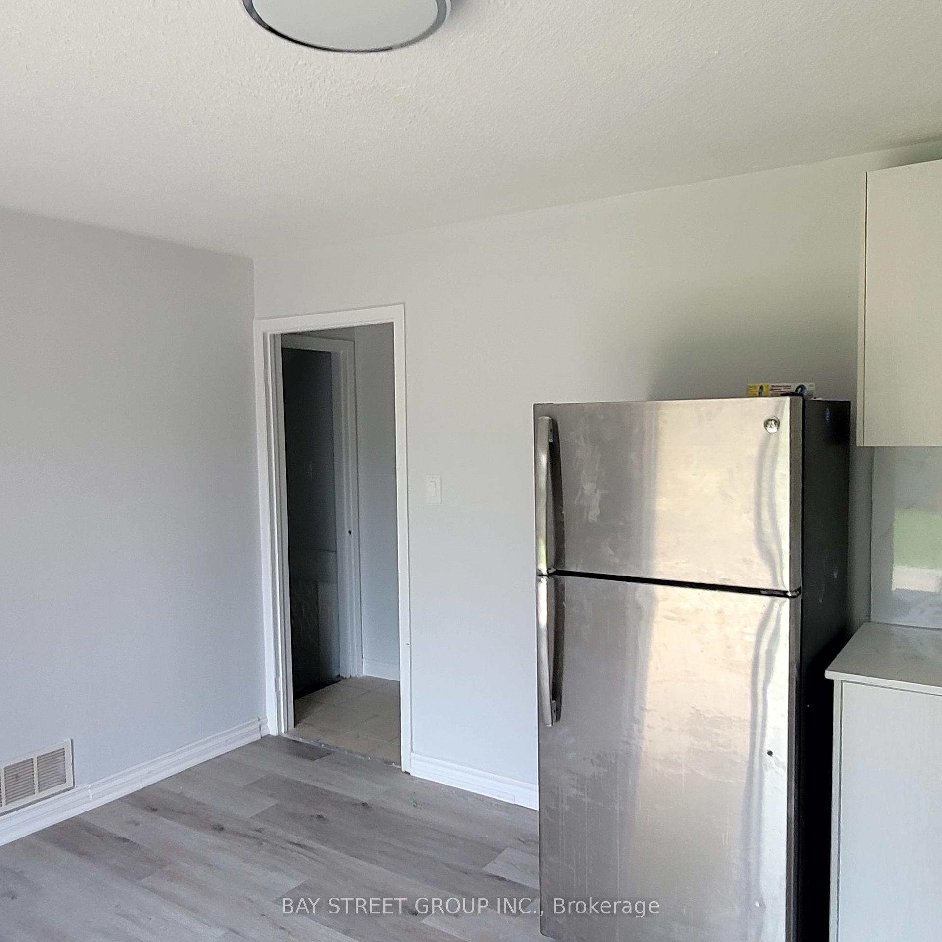 Photo 5 of Unit 2, 296 Viewmount Street, Oshawa, Donevan — HOMEH