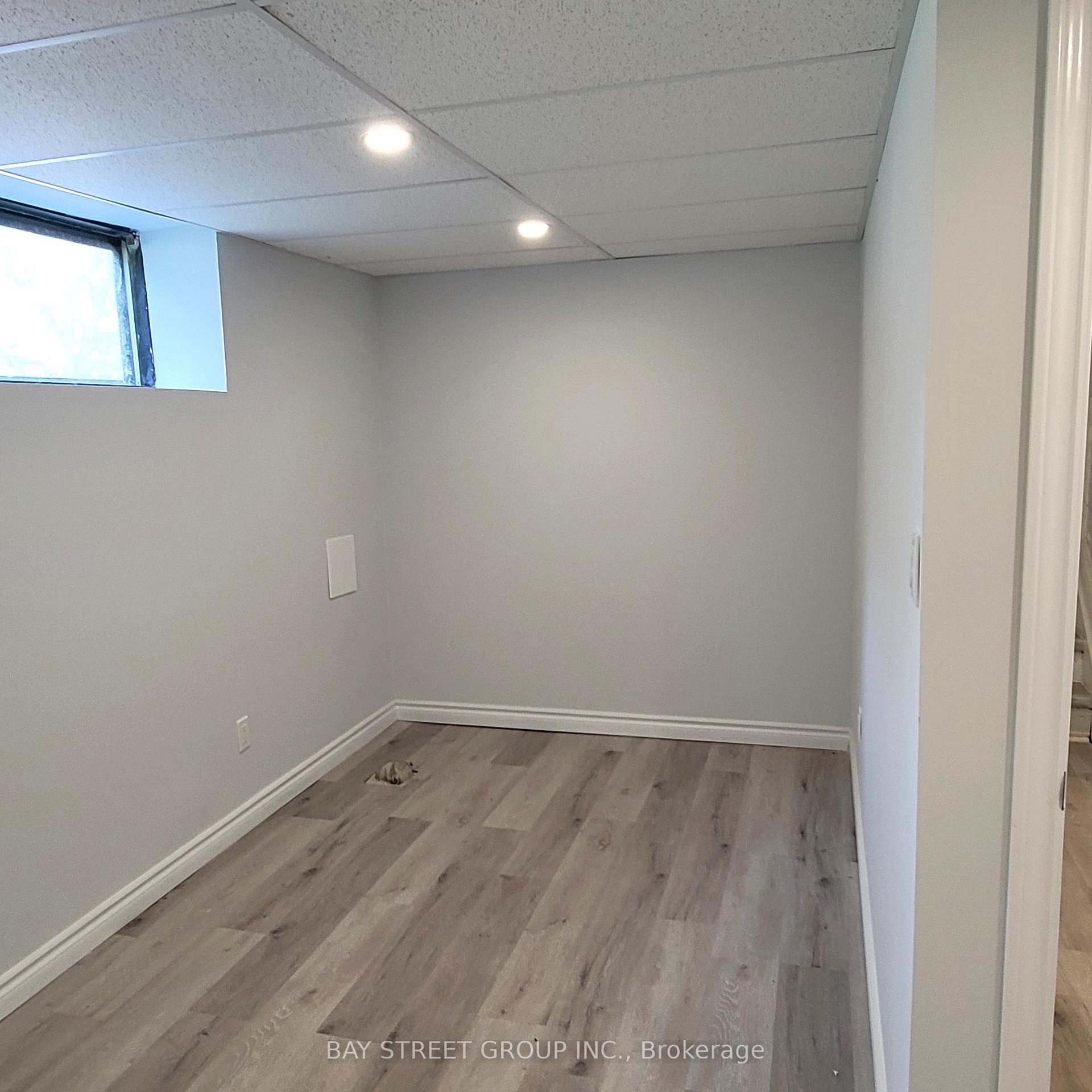 Photo 10 of Unit 2, 296 Viewmount Street, Oshawa, Donevan — HOMEH