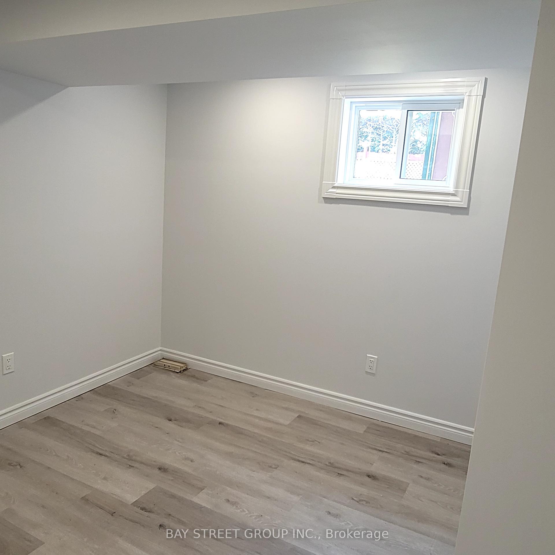 Photo 11 of Unit 2, 296 Viewmount Street, Oshawa, Donevan — HOMEH