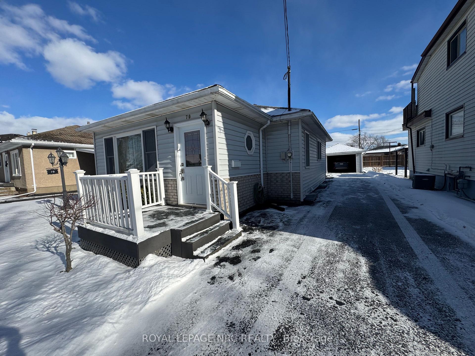 Photo 8 of 70 Cameron Avenue, Welland, Lincoln/Crowland — HOMEH