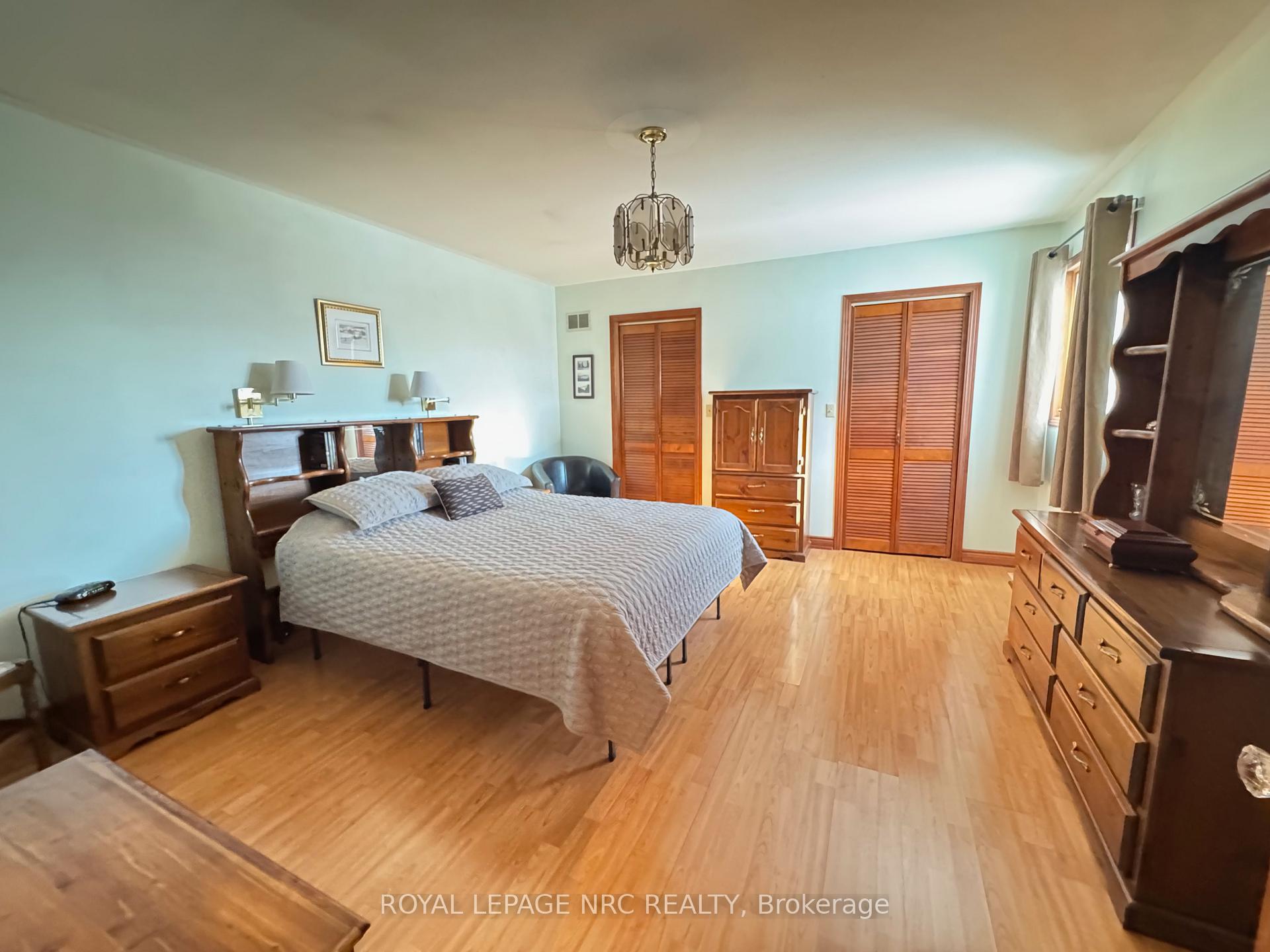 Photo 14 of 70 Cameron Avenue, Welland, Lincoln/Crowland — HOMEH