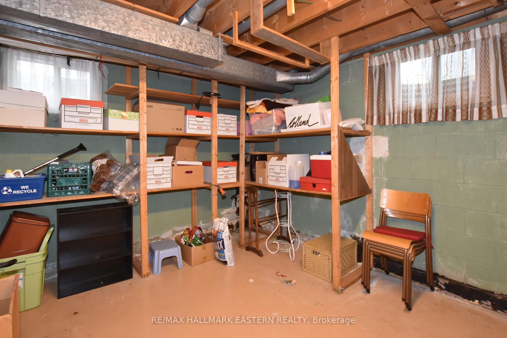 Photo 19 of 1250 Franklin Drive, Peterborough, Northcrest Ward 5 — HOMEH