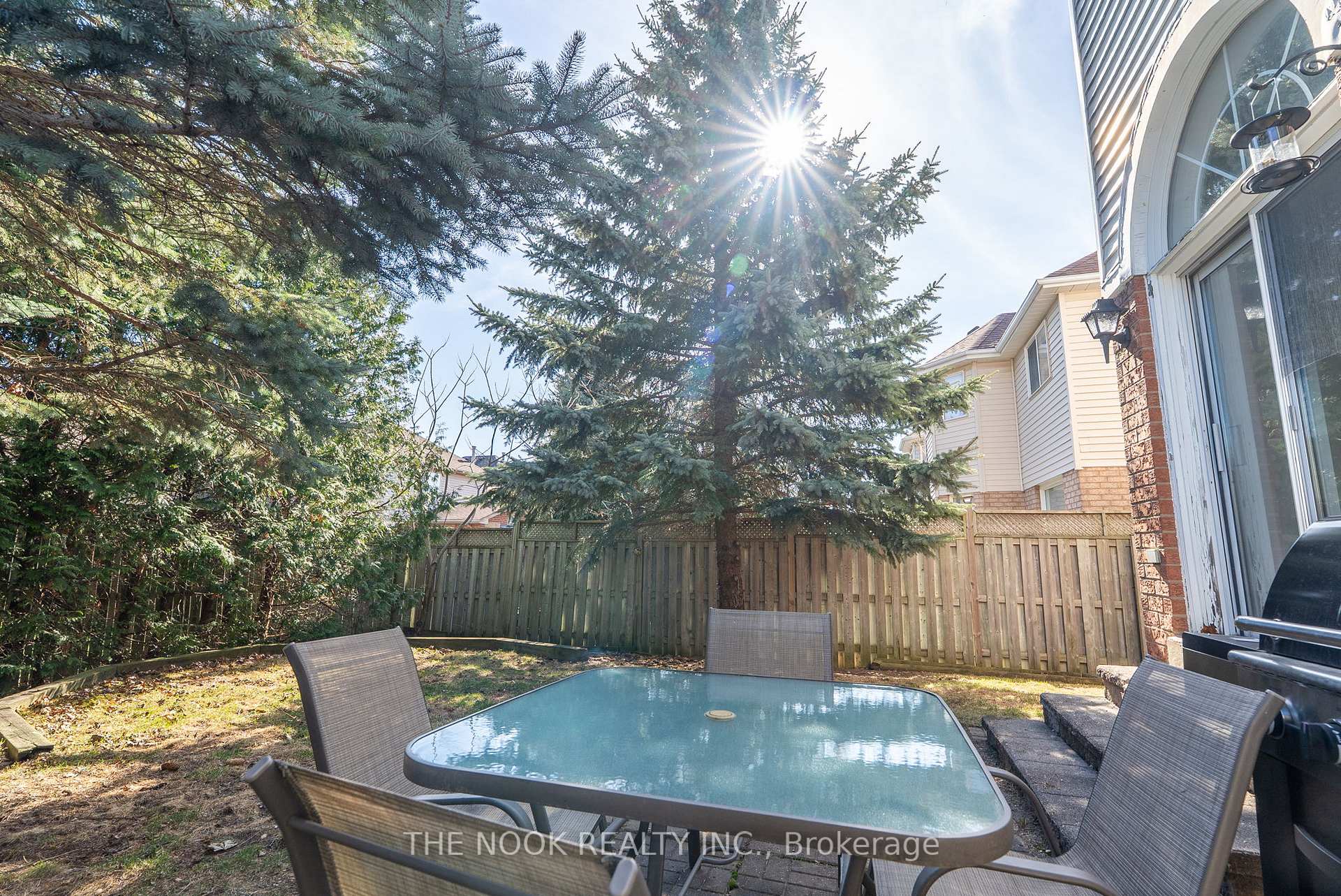 Photo 36 of 992 Summitview Crescent, Oshawa, Pinecrest — HOMEH