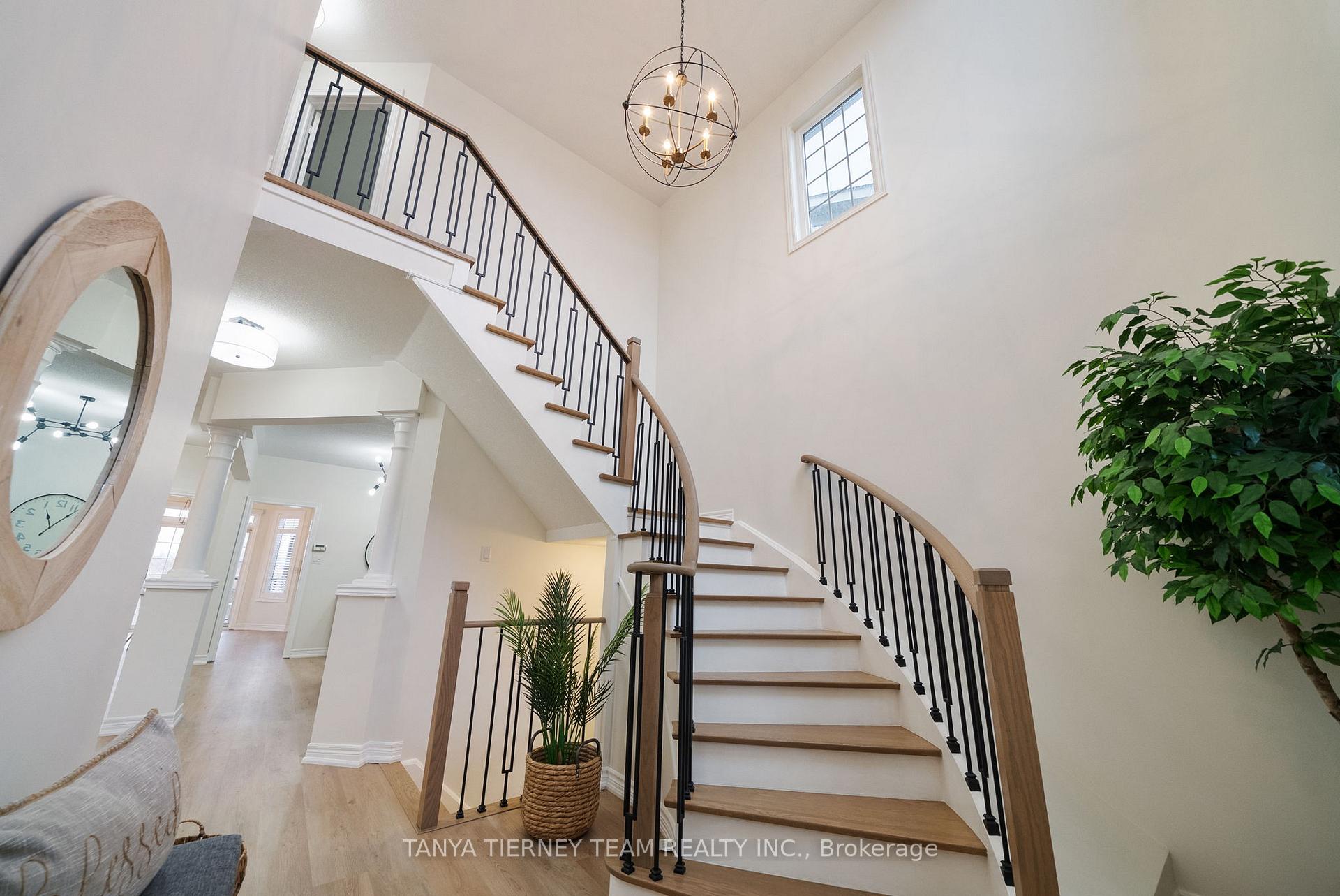Photo 6 of 23 Bexley Crescent, Whitby, Brooklin — HOMEH