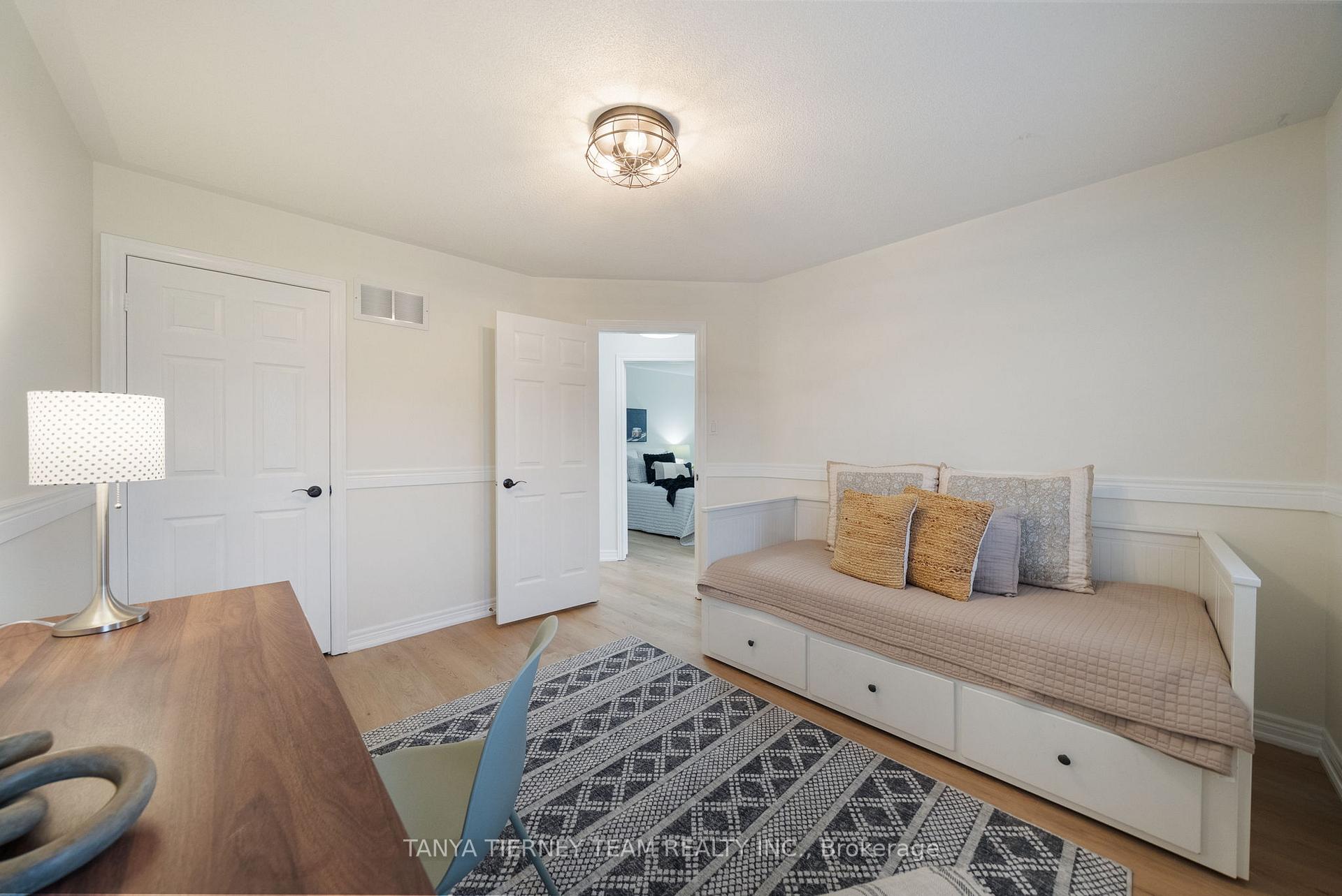 Photo 32 of 23 Bexley Crescent, Whitby, Brooklin — HOMEH