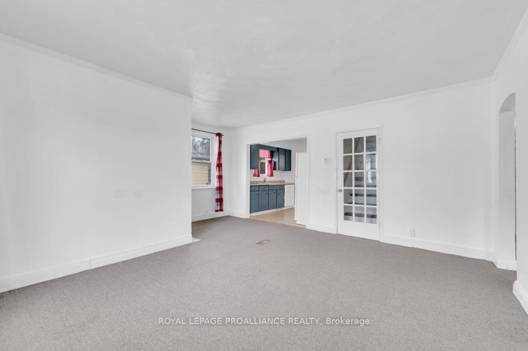 Photo 9 of Unit B, 21 Burton Street, Belleville, Belleville Ward — HOMEH