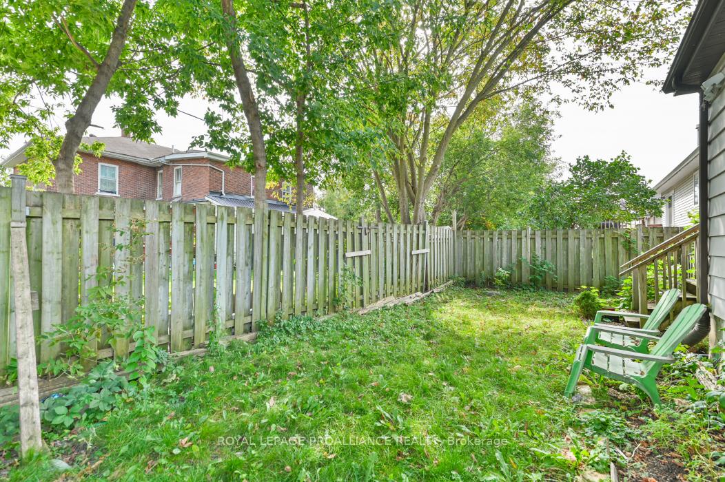 Photo 22 of Unit B, 21 Burton Street, Belleville, Belleville Ward — HOMEH