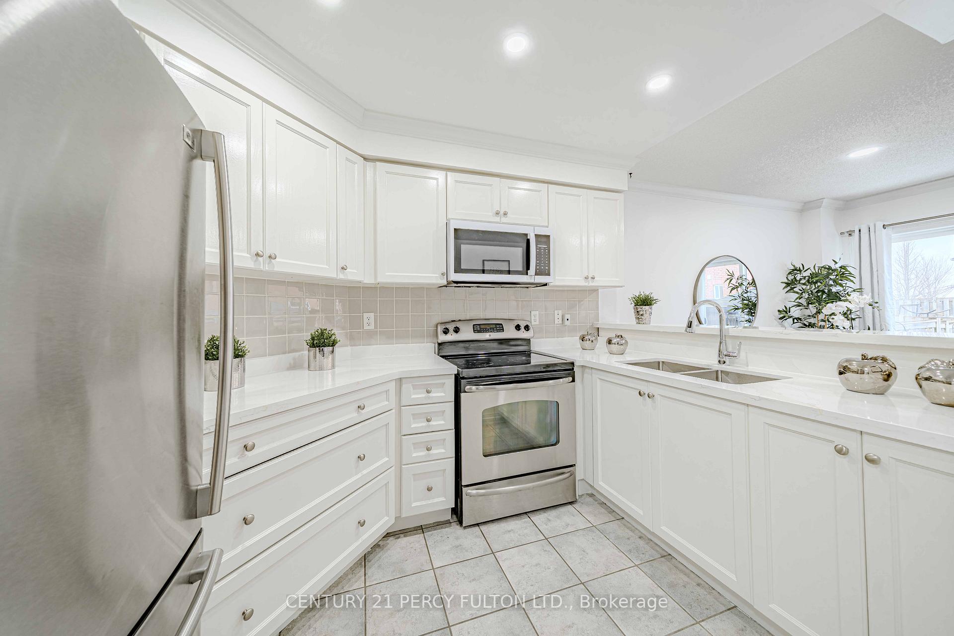 Photo 4 of 6 Arbuckle Way, Whitby, Blue Grass Meadows — HOMEH