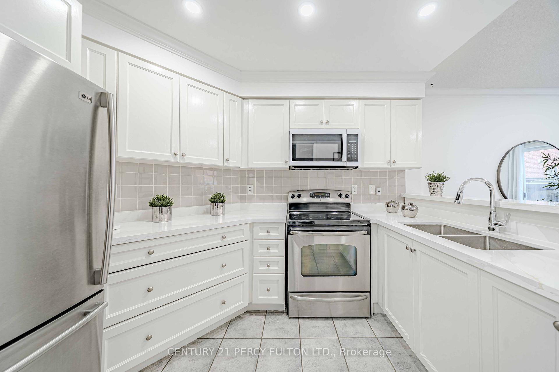 Photo 7 of 6 Arbuckle Way, Whitby, Blue Grass Meadows — HOMEH