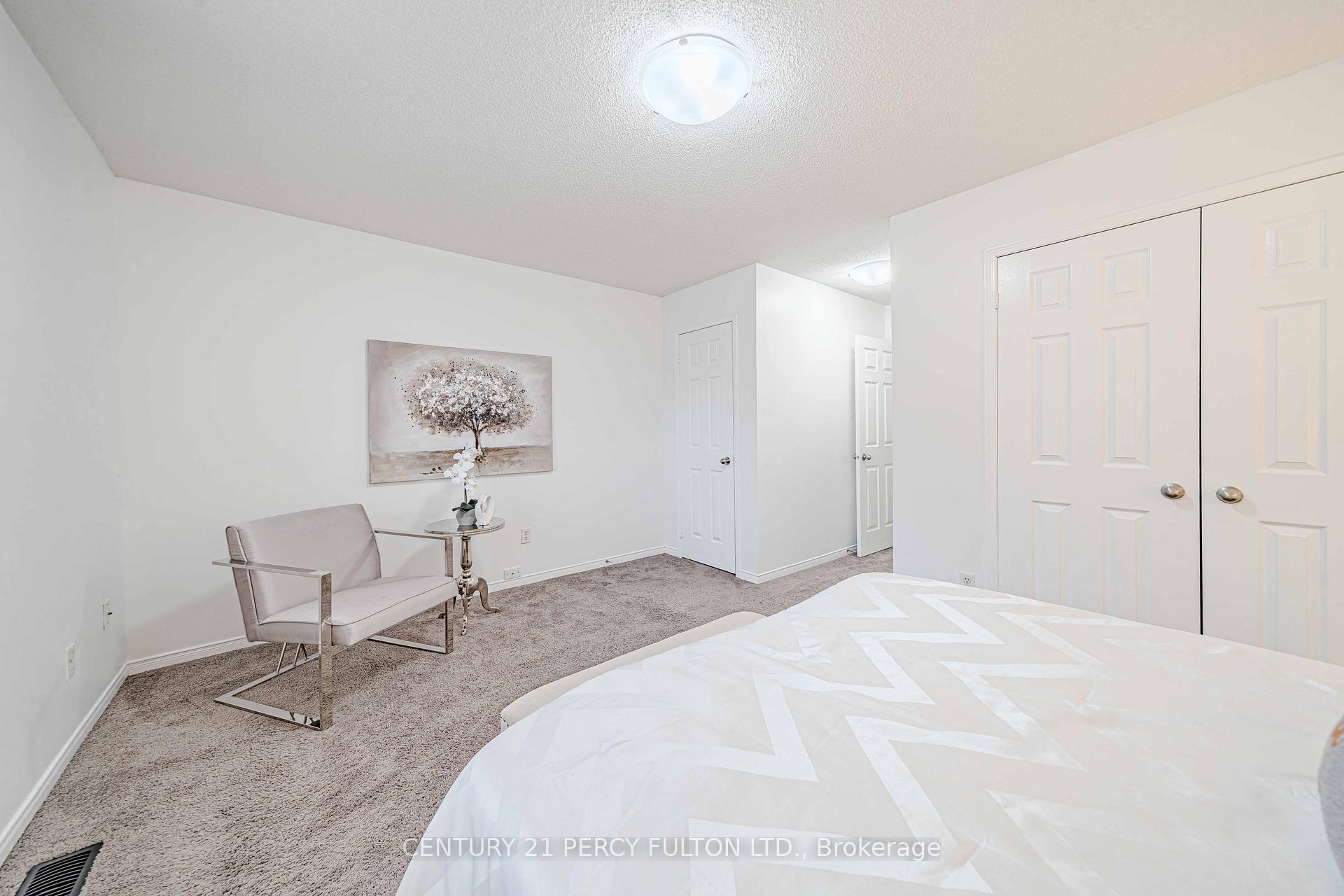 Photo 20 of 6 Arbuckle Way, Whitby, Blue Grass Meadows — HOMEH