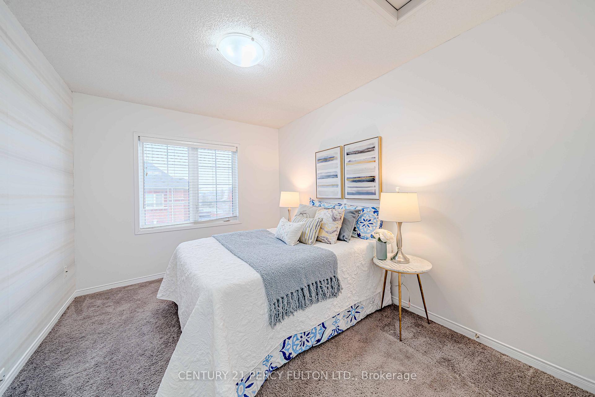 Photo 25 of 6 Arbuckle Way, Whitby, Blue Grass Meadows — HOMEH