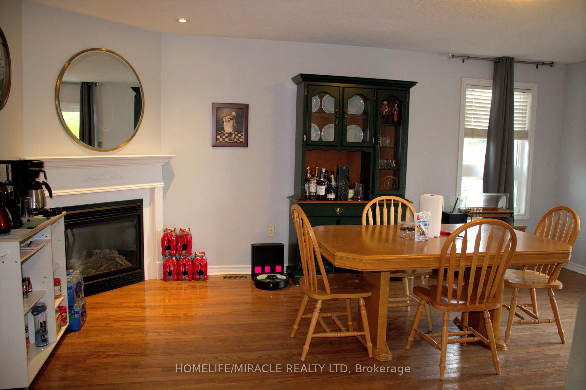 Photo 7 of 38 Dunsmore Lane, Barrie, 400 East — HOMEH