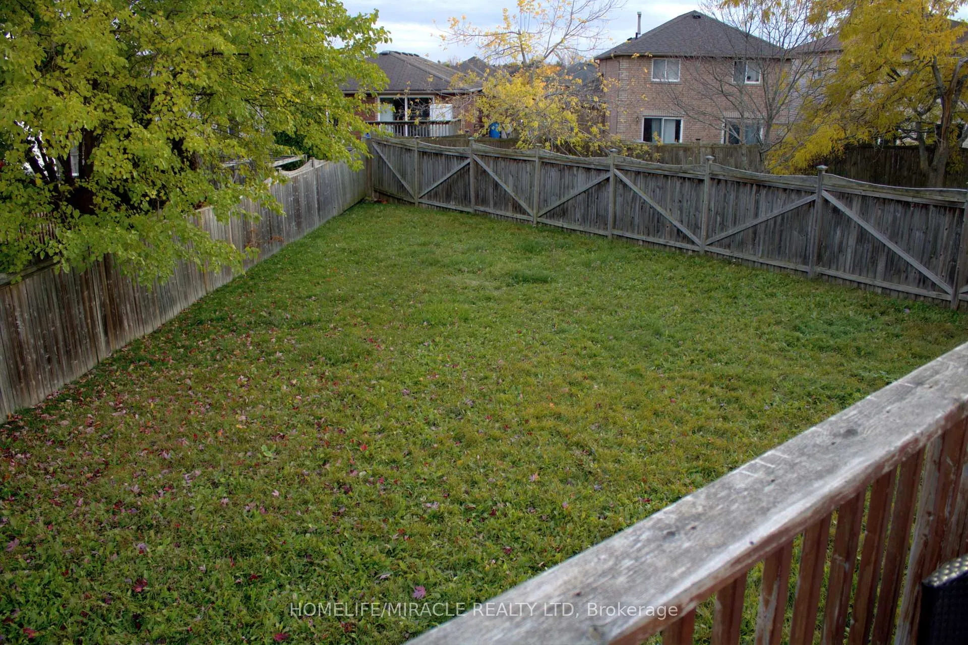 Photo 18 of 38 Dunsmore Lane, Barrie, 400 East — HOMEH