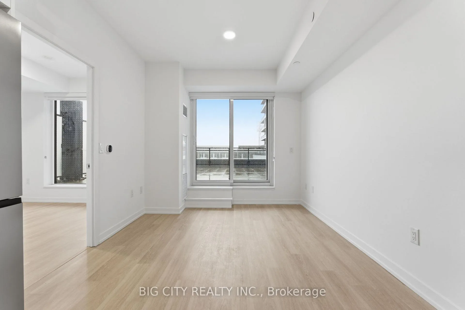 Photo 8 of Unit 202, 9763 Markham Road, Markham, Greensborough — HOMEH