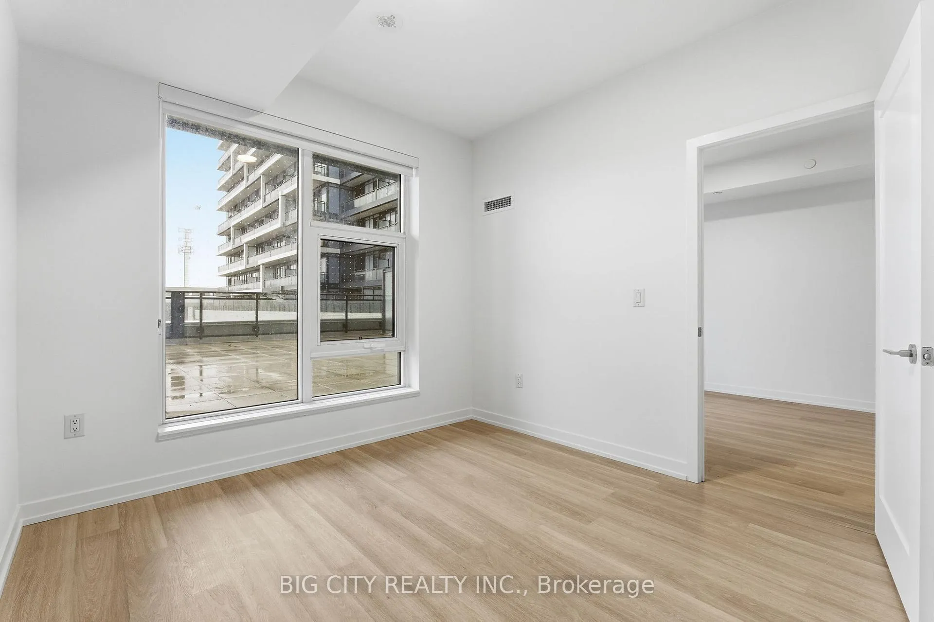 Photo 13 of Unit 202, 9763 Markham Road, Markham, Greensborough — HOMEH