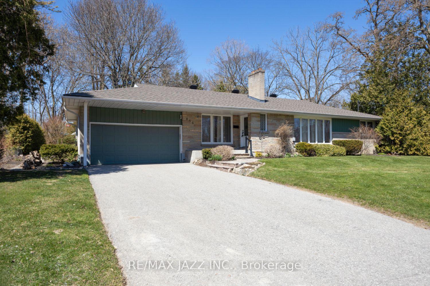Photo 1 of 856 Beaufort Avenue, Oshawa, Eastdale — HOMEH
