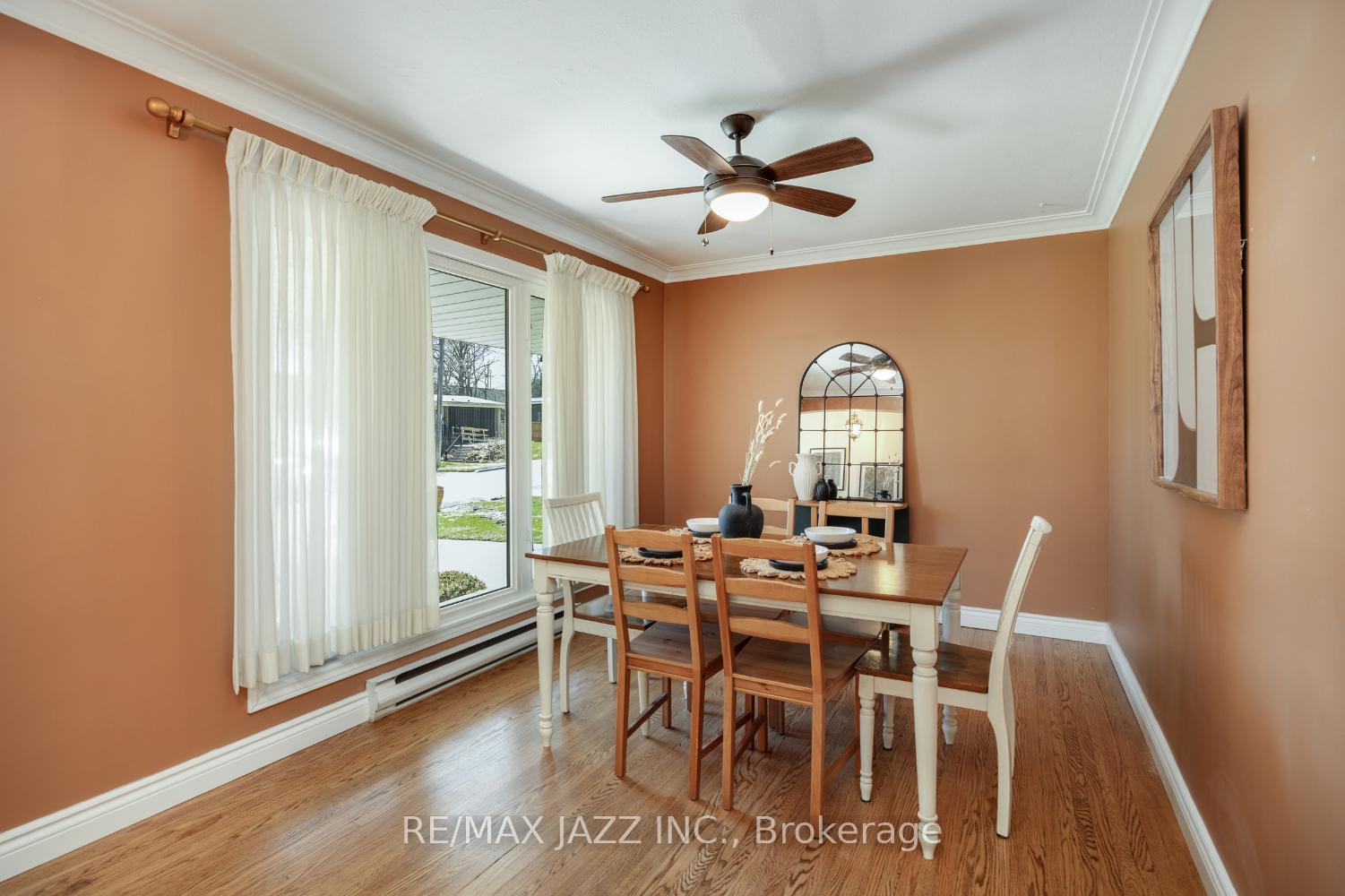 Photo 8 of 856 Beaufort Avenue, Oshawa, Eastdale — HOMEH