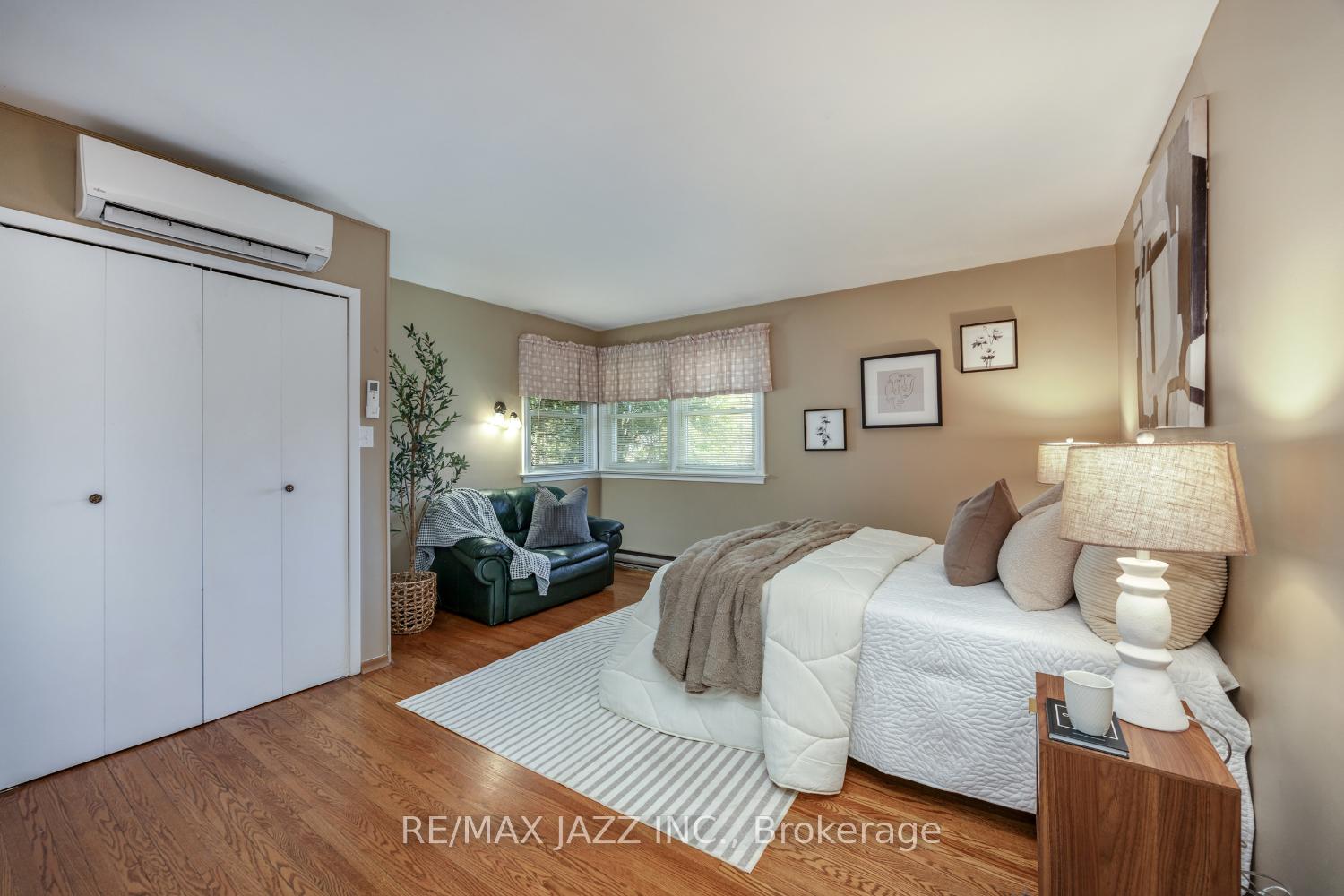 Photo 19 of 856 Beaufort Avenue, Oshawa, Eastdale — HOMEH