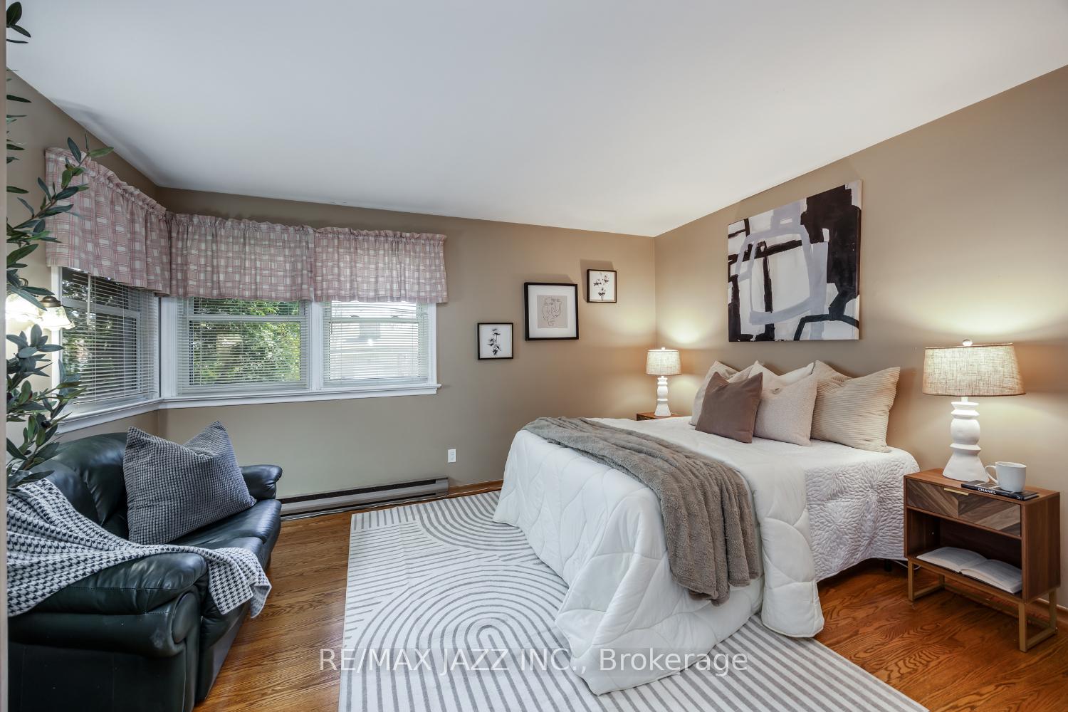Photo 20 of 856 Beaufort Avenue, Oshawa, Eastdale — HOMEH