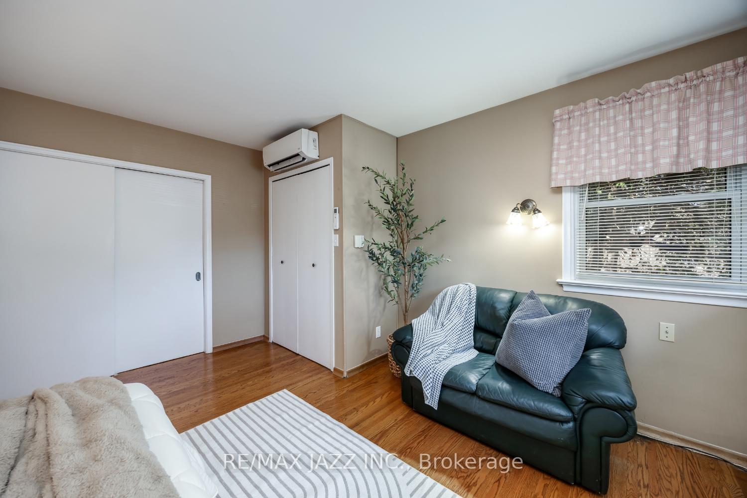 Photo 22 of 856 Beaufort Avenue, Oshawa, Eastdale — HOMEH