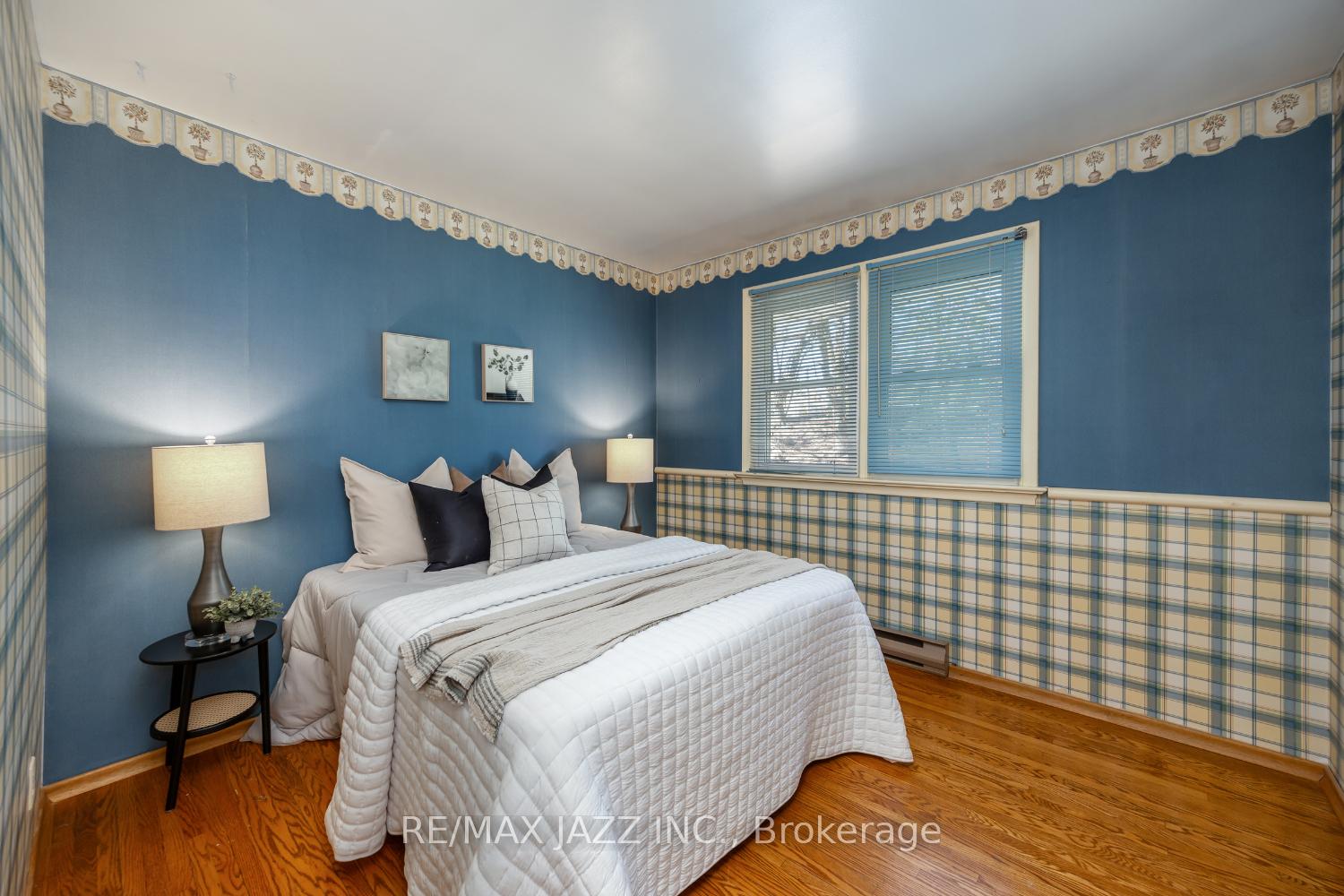 Photo 24 of 856 Beaufort Avenue, Oshawa, Eastdale — HOMEH