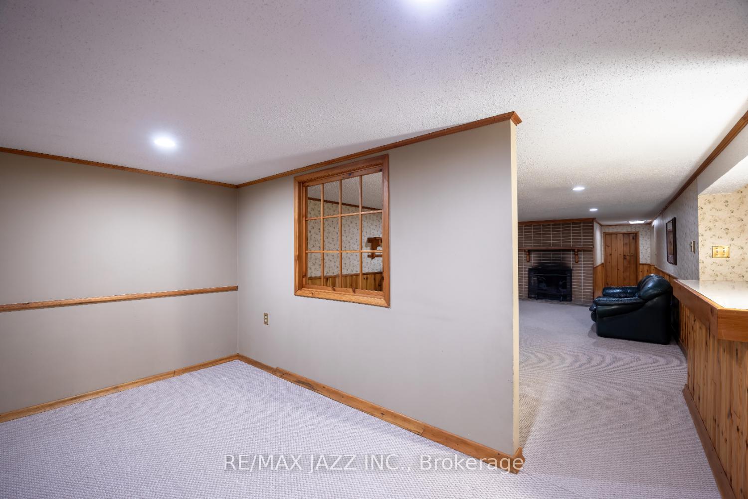Photo 31 of 856 Beaufort Avenue, Oshawa, Eastdale — HOMEH