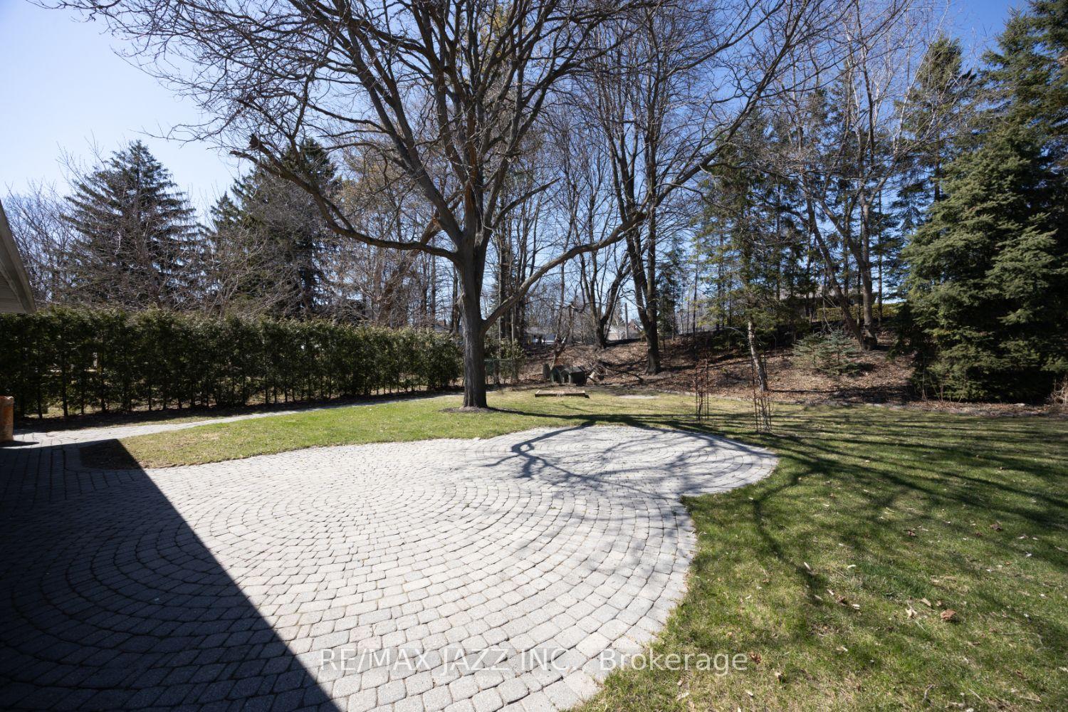 Photo 38 of 856 Beaufort Avenue, Oshawa, Eastdale — HOMEH