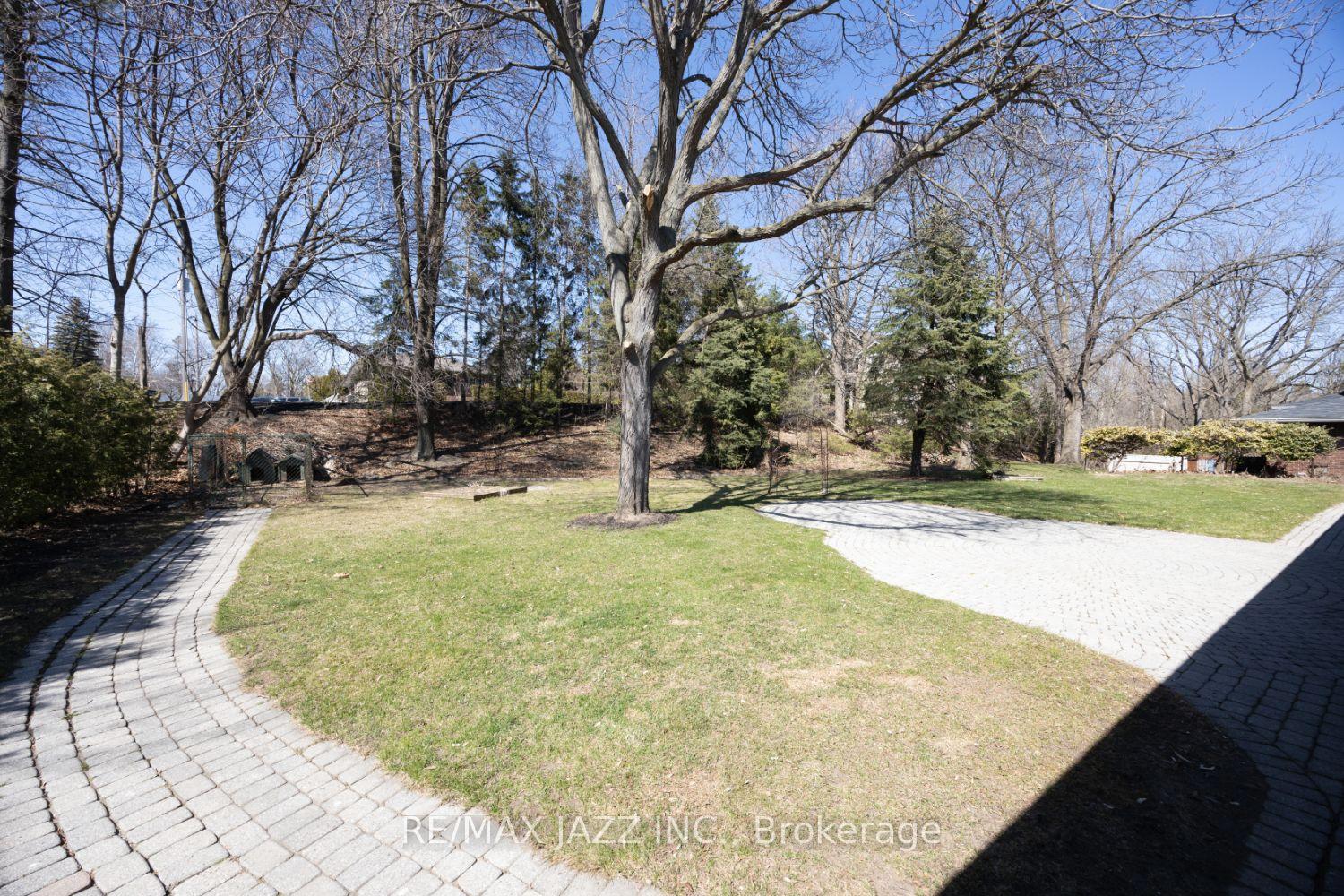 Photo 39 of 856 Beaufort Avenue, Oshawa, Eastdale — HOMEH
