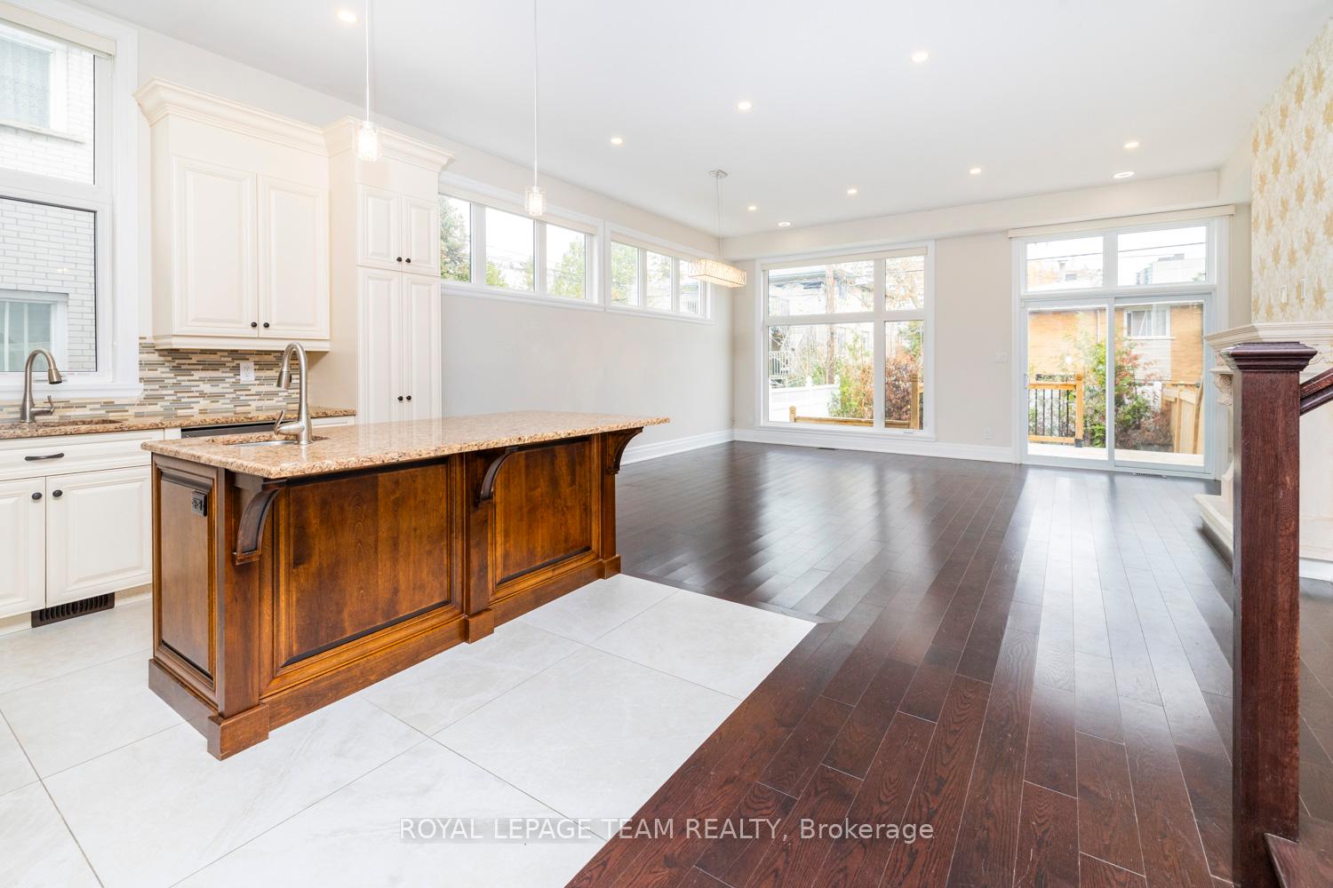 Photo 9 of 285 Zephyr Avenue, Ottawa, Britannia — HOMEH