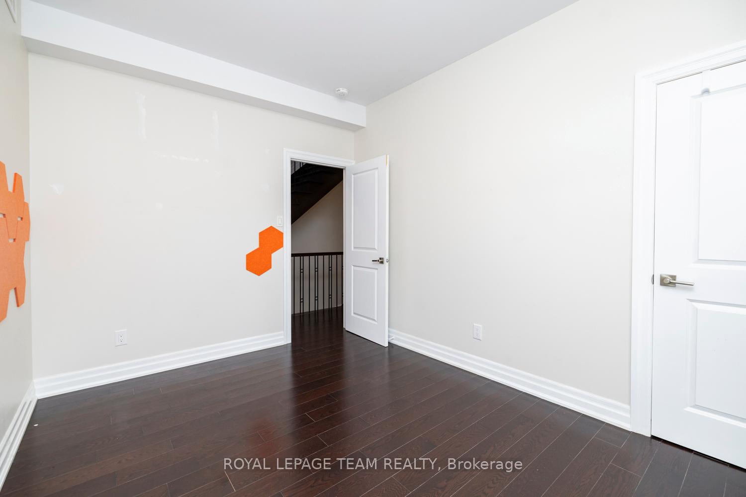 Photo 37 of 285 Zephyr Avenue, Ottawa, Britannia — HOMEH