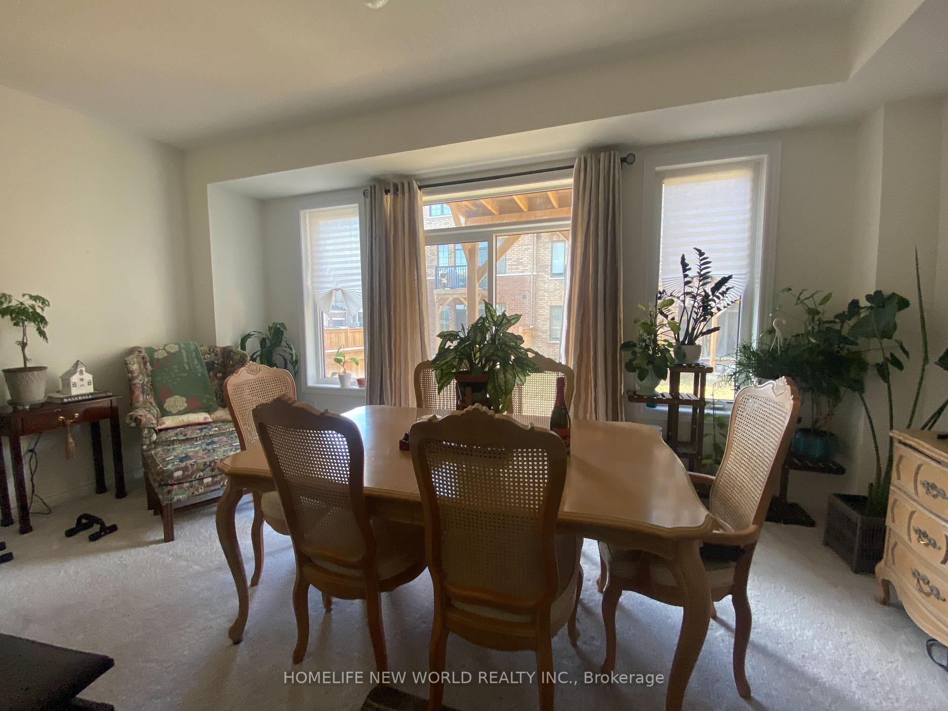 Photo 2 of 30 Kingfisher Way, Whitby, Lynde Creek — HOMEH