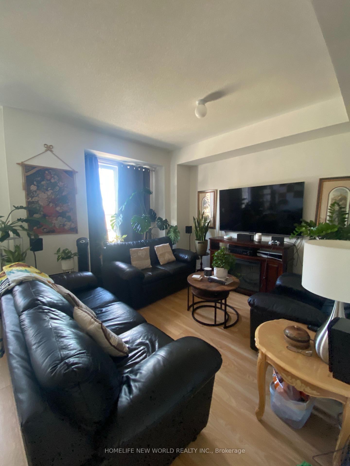 Photo 4 of 30 Kingfisher Way, Whitby, Lynde Creek — HOMEH