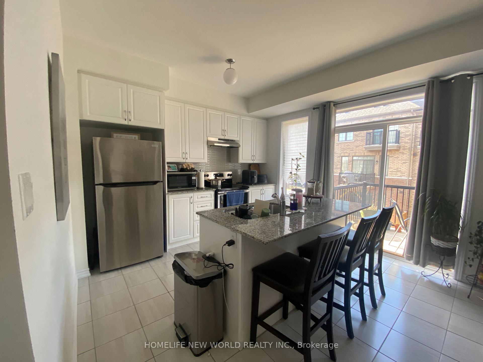 Photo 5 of 30 Kingfisher Way, Whitby, Lynde Creek — HOMEH