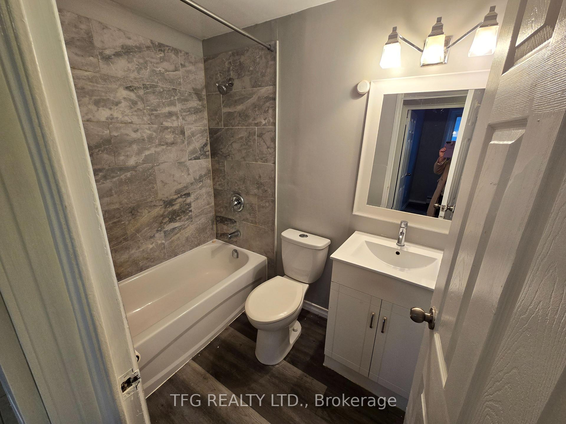 Photo 8 of Unit 4, 80 William Street W, Oshawa, O'Neill — HOMEH