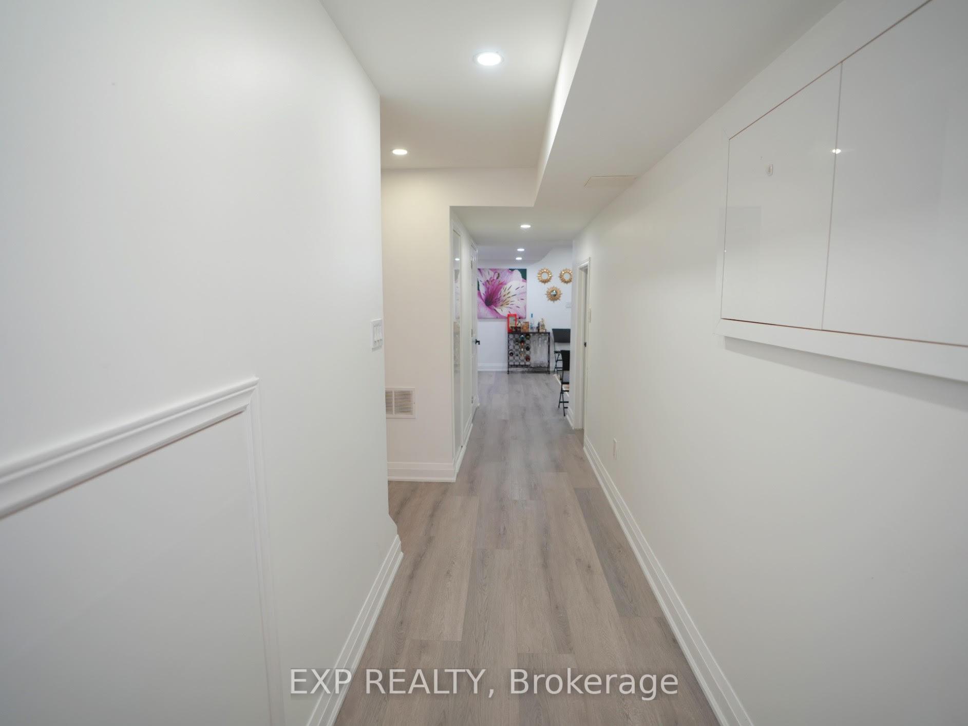 Photo 20 of 16 Coranto Way, Vaughan, Vellore Village — HOMEH