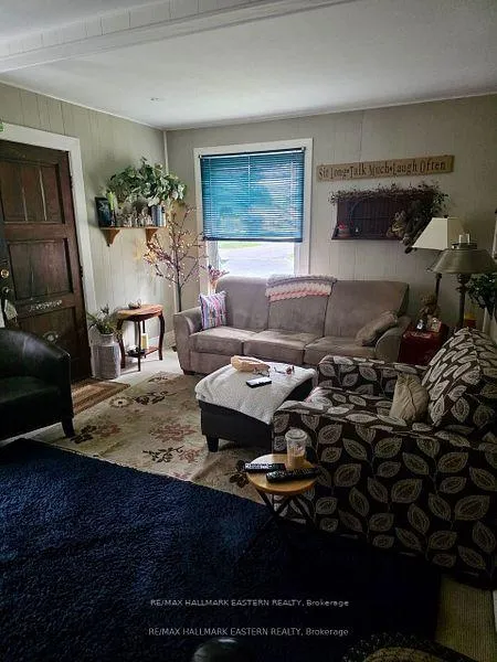 Photo 13 of 822 St. Mary's Street, Peterborough, Otonabee Ward 1 — HOMEH