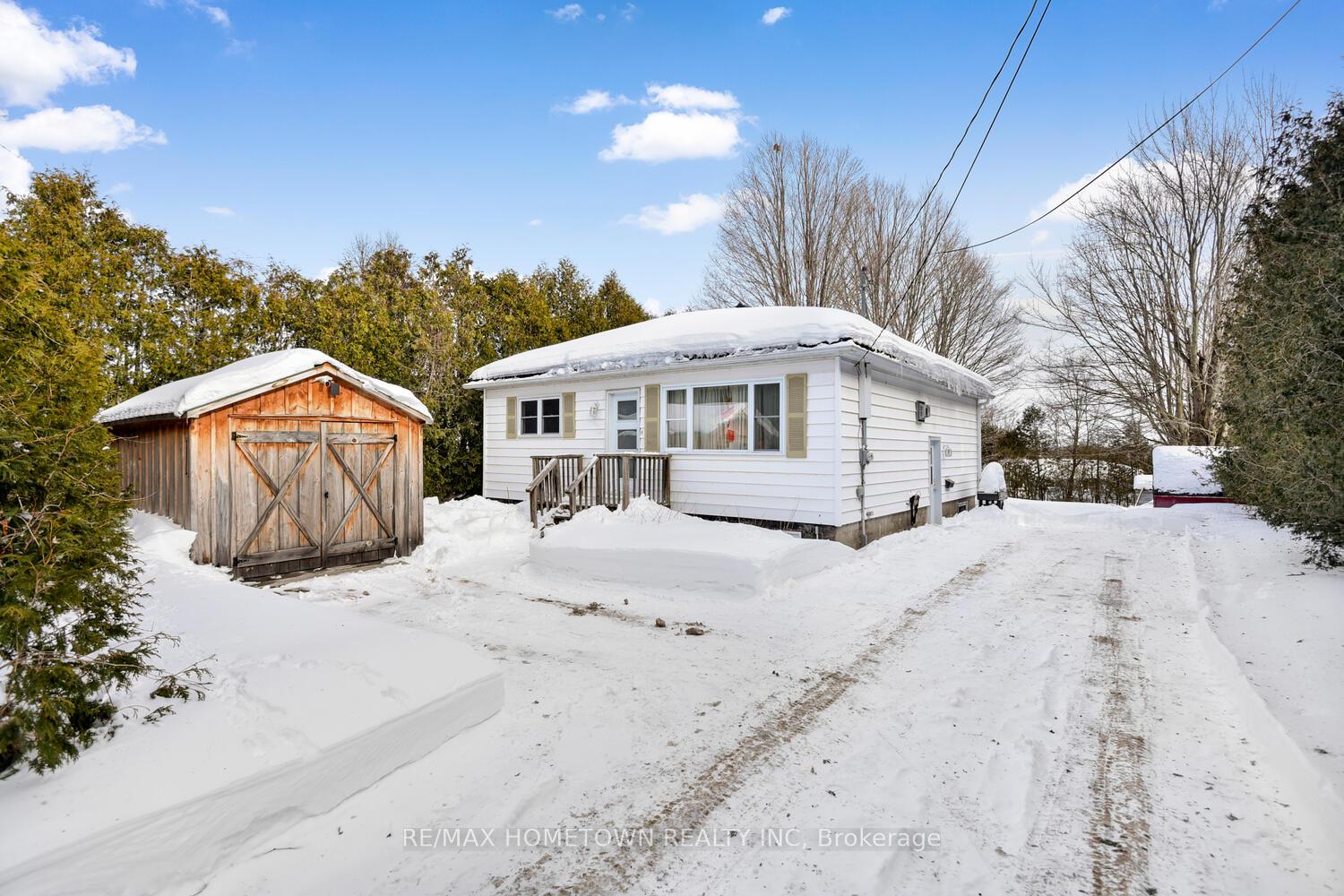 Photo 1 of 133 East Mclean Boulevard, Augusta, Augusta Twp — HOMEH