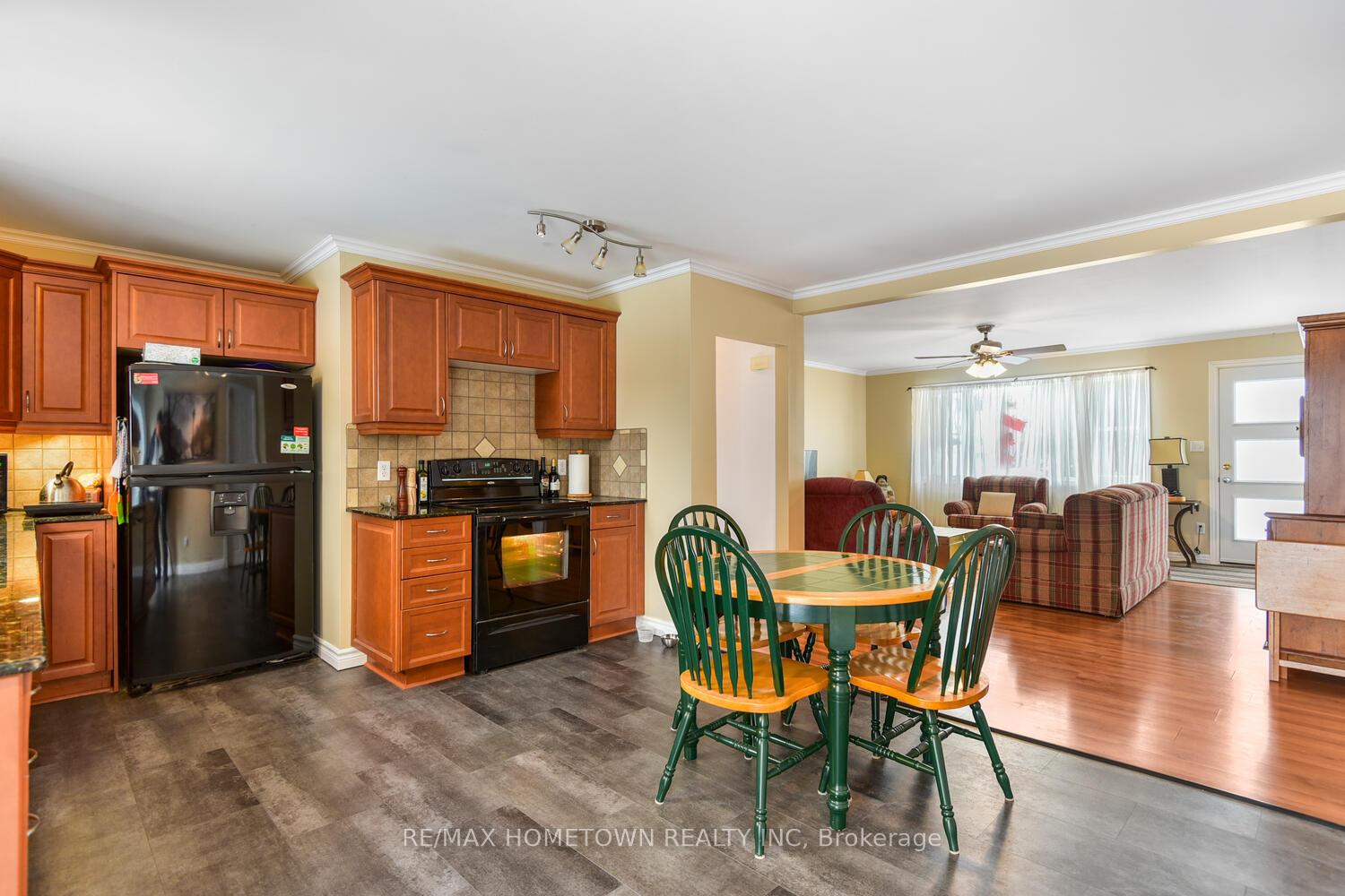 Photo 2 of 133 East Mclean Boulevard, Augusta, Augusta Twp — HOMEH