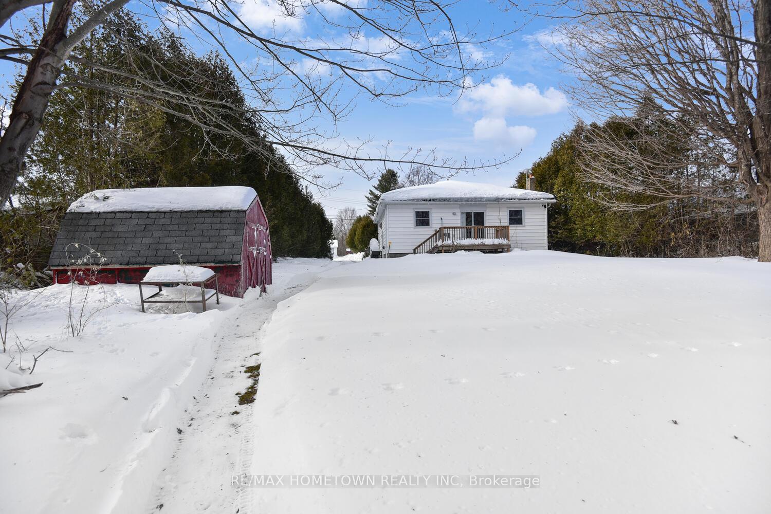 Photo 18 of 133 East Mclean Boulevard, Augusta, Augusta Twp — HOMEH