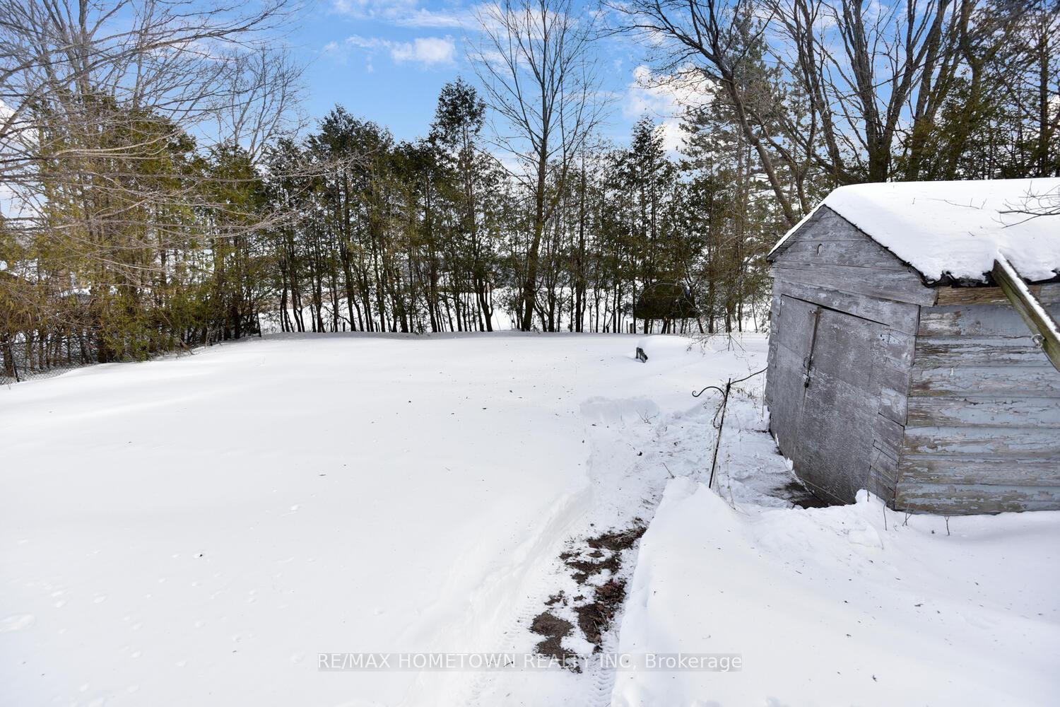 Photo 21 of 133 East Mclean Boulevard, Augusta, Augusta Twp — HOMEH