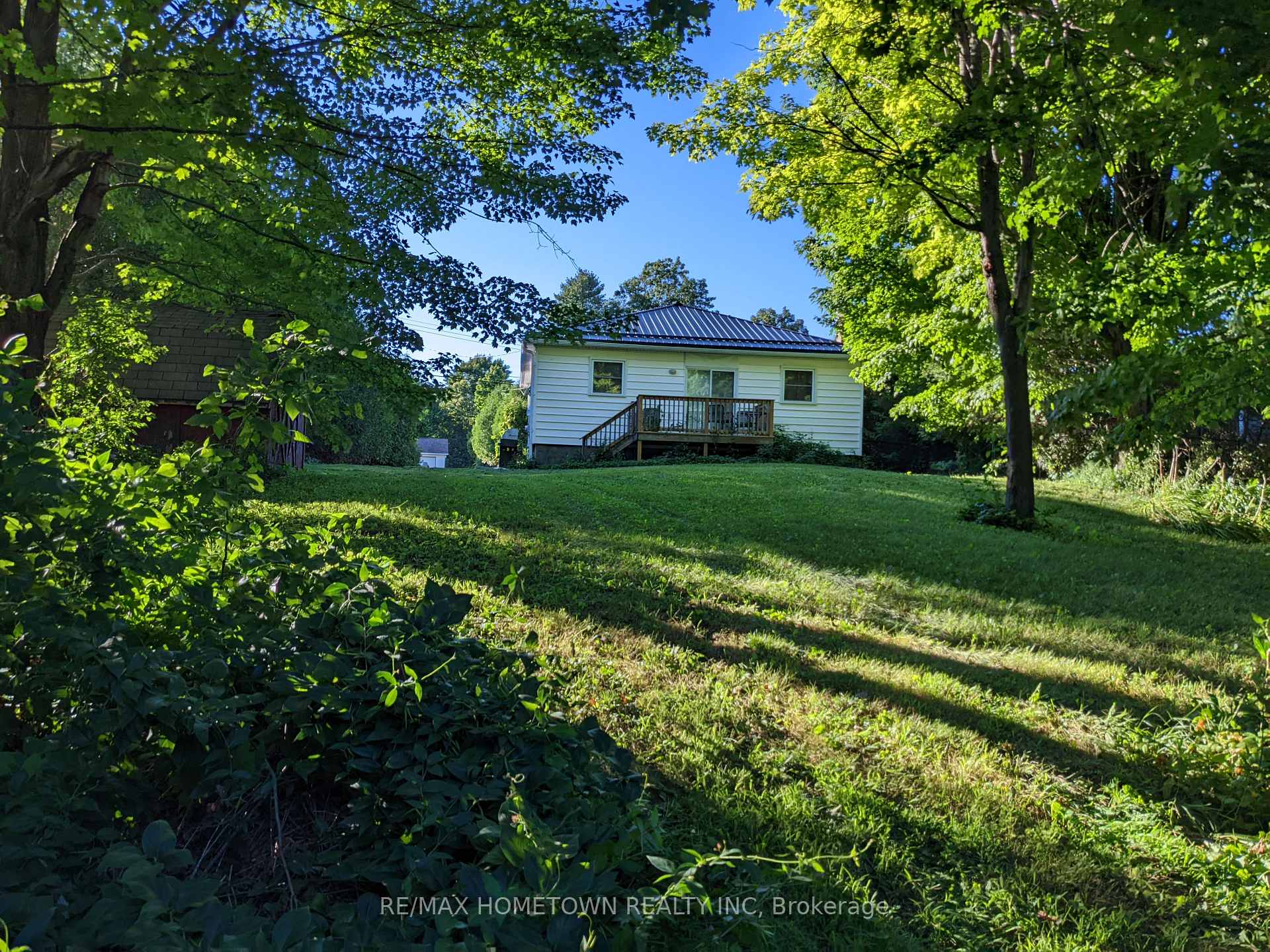 Photo 27 of 133 East Mclean Boulevard, Augusta, Augusta Twp — HOMEH